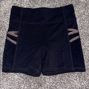 Fabletics Motion365 Bike Shorts w/ Cheetah Pockets